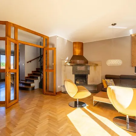 Family With A Beautiful Garden In Great Location By Renters Prázdninový dům *